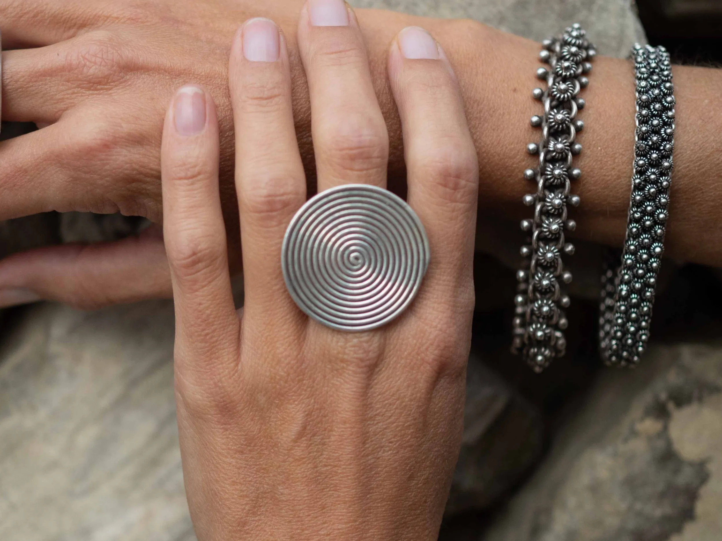 Anillo Espiral grande de Plata Talla 12