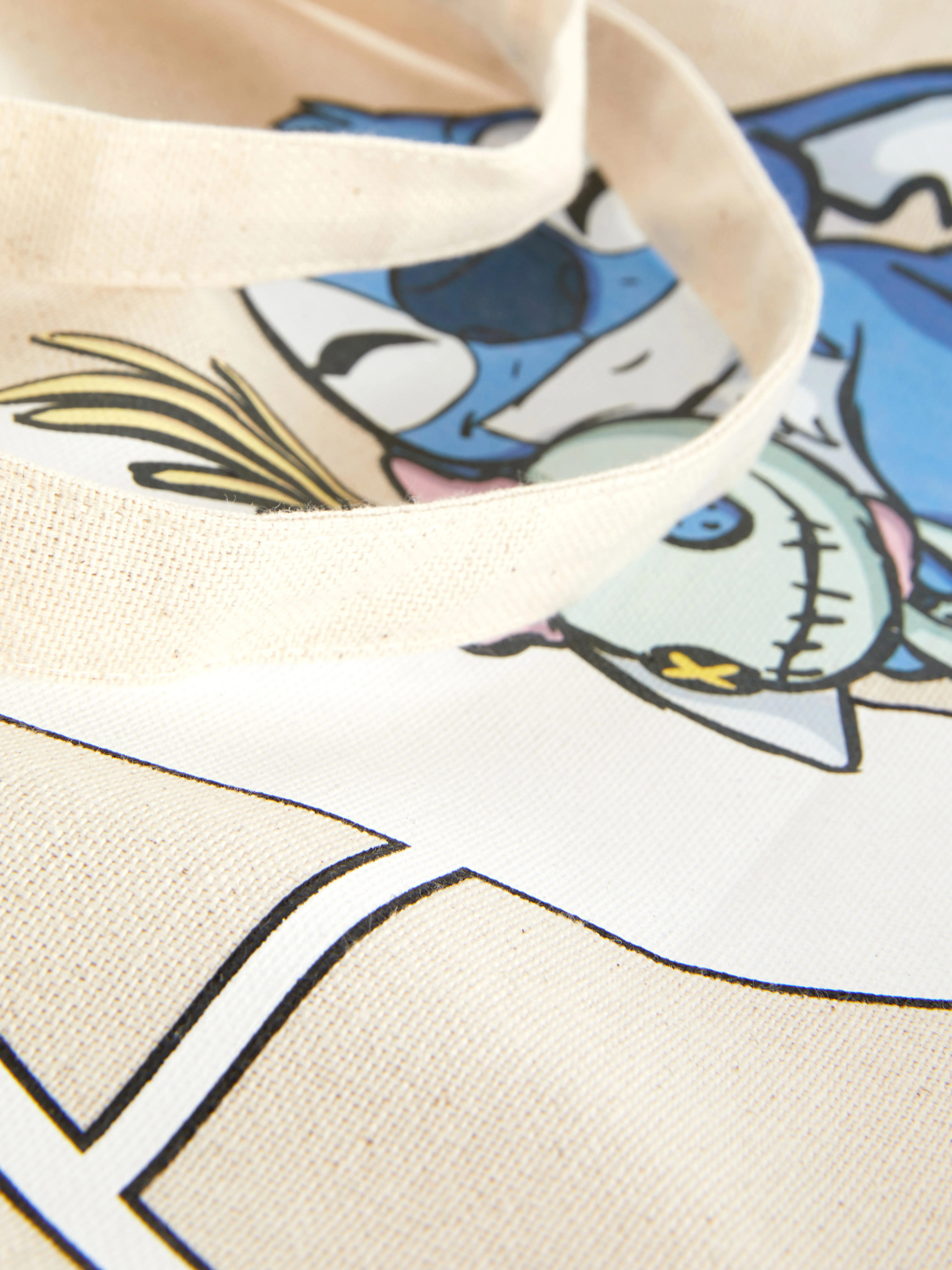 Bolso tote con inicial de Stitch de Disney