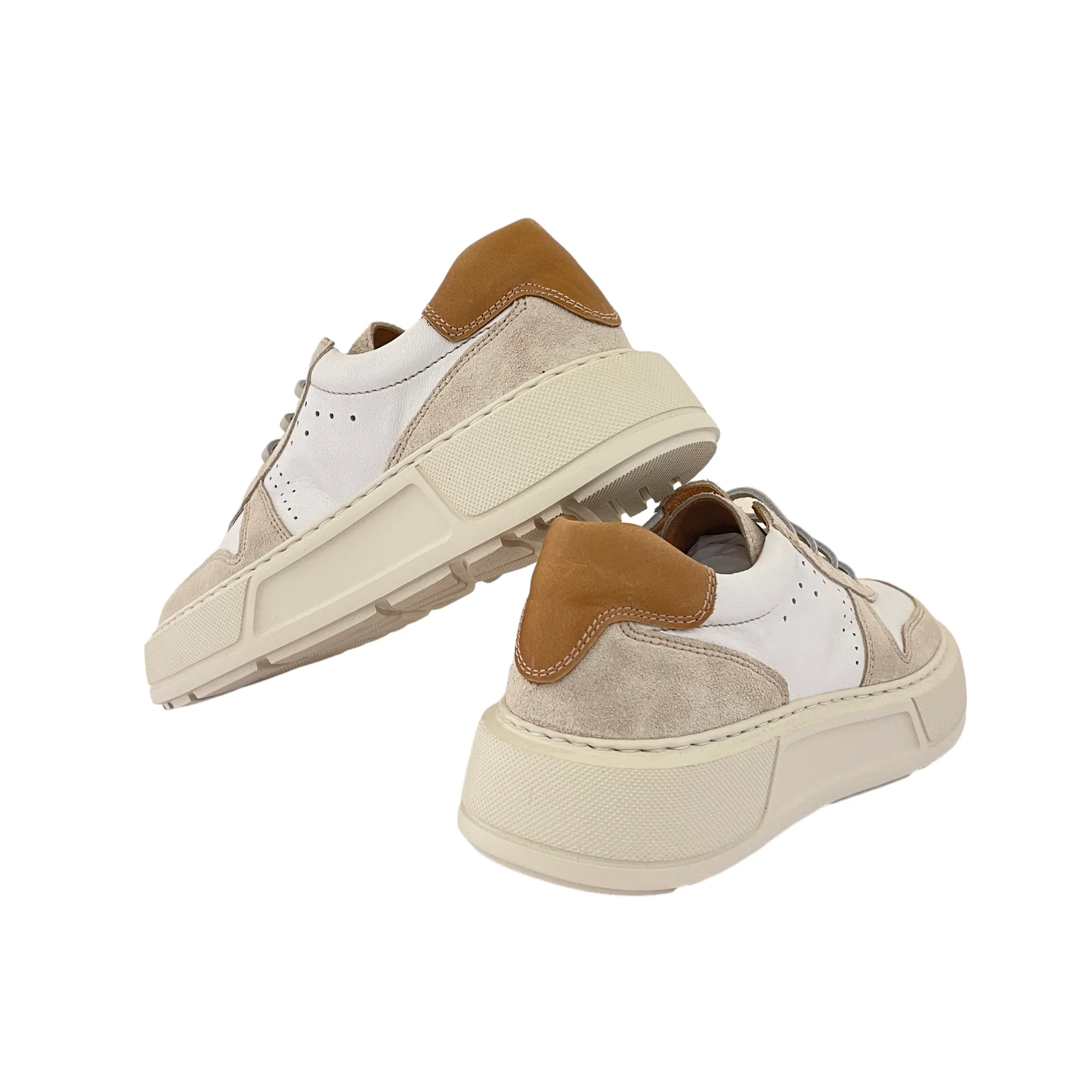 DEPORTIVO BEIGE MUJER