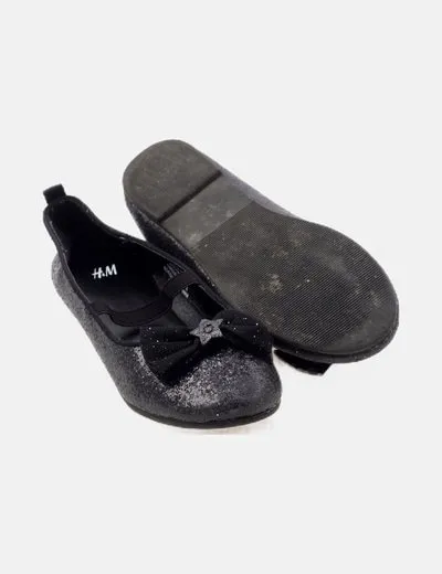 H&M Bailarina negra detalle lazo